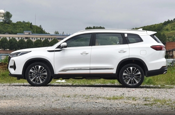 Ledersitze Euro IV Emissionsstandard TIGGO 8 Mittelklasse SUV 2024 Champion 390T 4WD Peak 7-Sitzer Benzinwagen