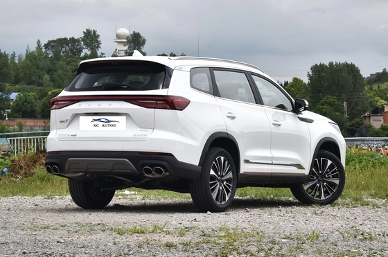 Ledersitze Euro IV Emissionsstandard TIGGO 8 Mittelklasse SUV 2024 Champion 390T 4WD Peak 7-Sitzer Benzinwagen