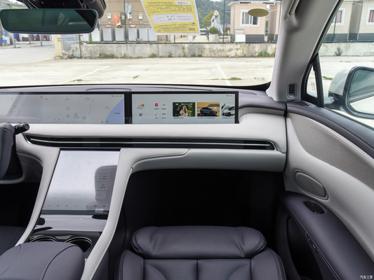 Elektrische Fahrersitzverstellung ZHIJI LUXEED S7 Pro Energie-SUV reine Elektrofahrzeuge