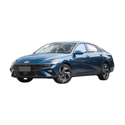 2023 Modell Limousine Auto Benzinfahrzeug Vorderaufhängung Macpherson Radar Vorder 4 Hinter 4