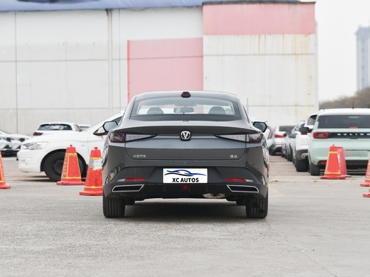 Changan Yida 2023 1.5T GDI Automatische Navigation Kompakt 4-Türer 5-Sitzer Komfortablen Auto