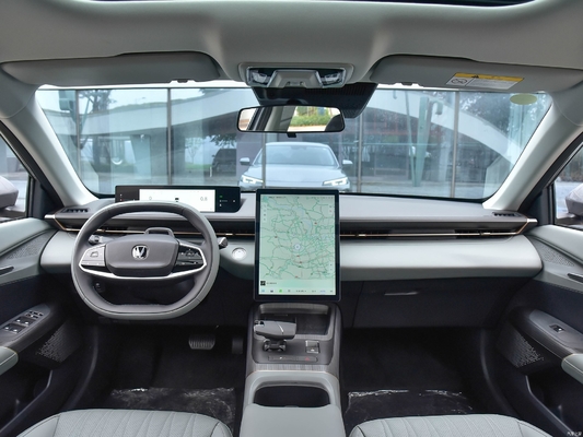Changan Yida 2023 1.5T GDI Automatische Navigation Kompakt 4-Türer 5-Sitzer Komfortablen Auto