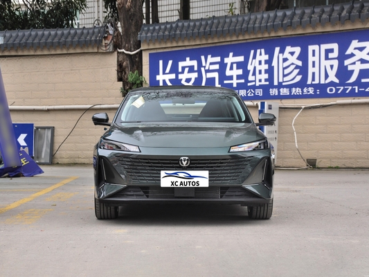 Changan Yida Sportwagen 2023 AWD Benzin Gebrauchtwagen mit Multifunktionslenkrad
