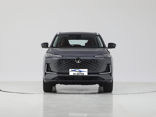 Macpherson Vorderaufhängung 2024 Changan CS75Plus SUV 1.5T 2.0T Benzin FWD 5 Sitzplätze