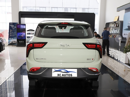 2023 Neta V Rhd Cars EV SUV Großer Platz und 5 Sitzplätze mit Macpherson Vorderfahrfederung