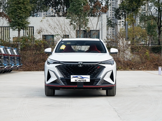Linkslenken Changan X5 PLUS Mobilitäts-Scooter 5 Türen 5 Sitzplätze SUV in Integralkarosserie