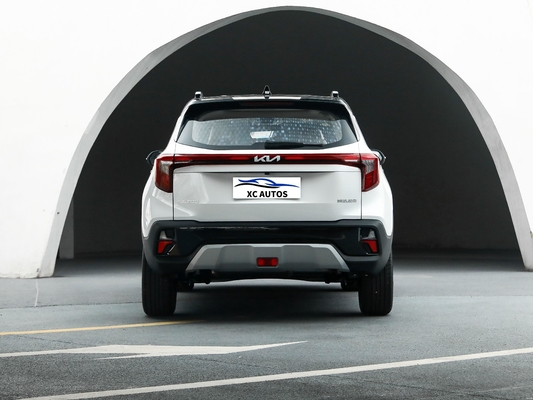 2022 Kia Seltos 2023 5-Sitzer Benzin SUV Seltos Zubehör mit 4385x1800x1650MM Größe