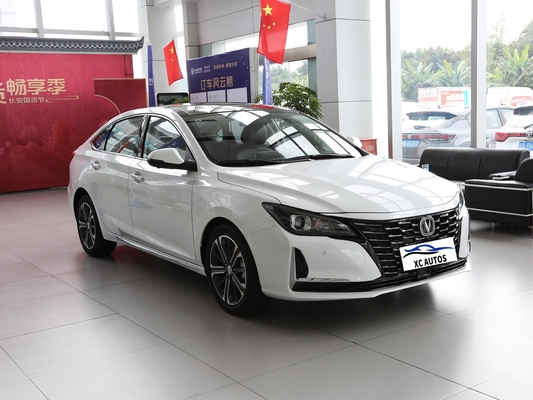Kompakte 2022 Changan Ruicheng CC 1.4T DCT Limousine mit Macpherson Vorderfahrfederung