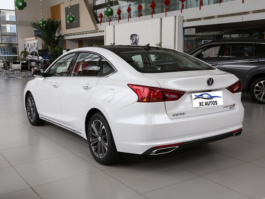 Kompakte 2022 Changan Ruicheng CC 1.4T DCT Limousine mit Macpherson Vorderfahrfederung