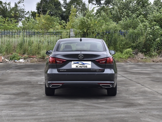 2023 Changan RAETON PLUS Euro VI Emissionslimousine mit R16 Gas/Benzin und Ledersitze