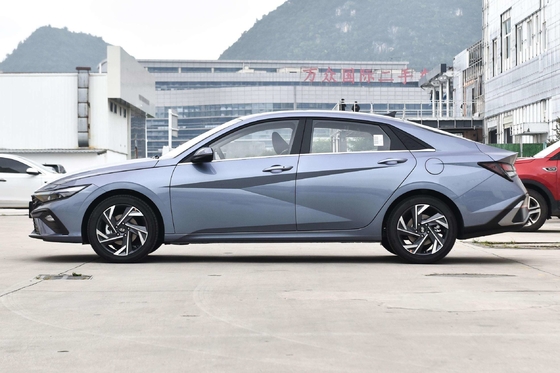 144NM Drehmoment Gas/Benzin Hyundai Elantra Linkslenker-Handfahrzeuge zum Online-Kauf