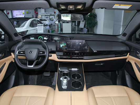 Uni-K Hybrid Changan Uni-K Benzinzubehör ESC-System und elektrische Sitzanpassung
