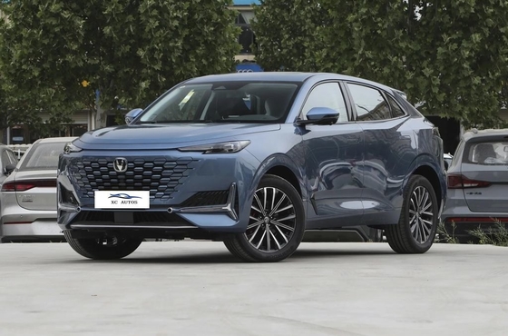 2024 Uni-K Changan Benzin Awd SUV mit 5 Türen 5 Sitzkörperstruktur und ESC