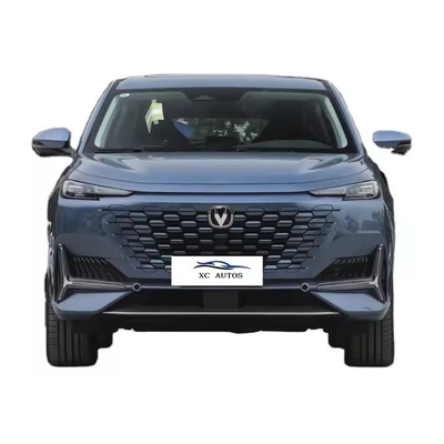 2024 Uni-K Changan Benzin Awd SUV mit 5 Türen 5 Sitzkörperstruktur und ESC