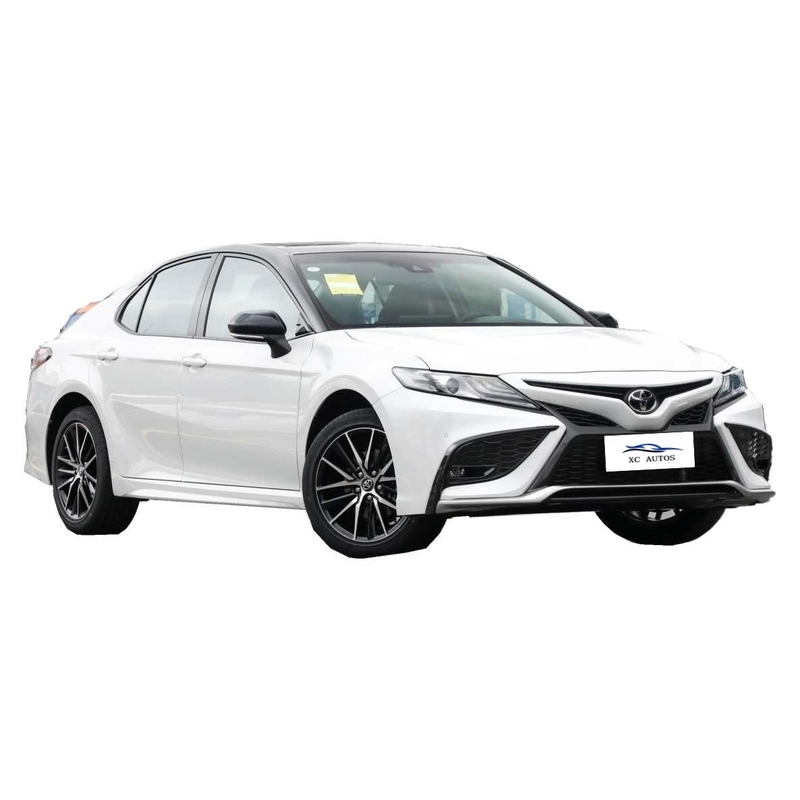 2018 Toyota Camry Gebrauchtwagen mit LED-Scheinwerfer Zwei-Motor-Peak-Modell und 5 Sitzplätze