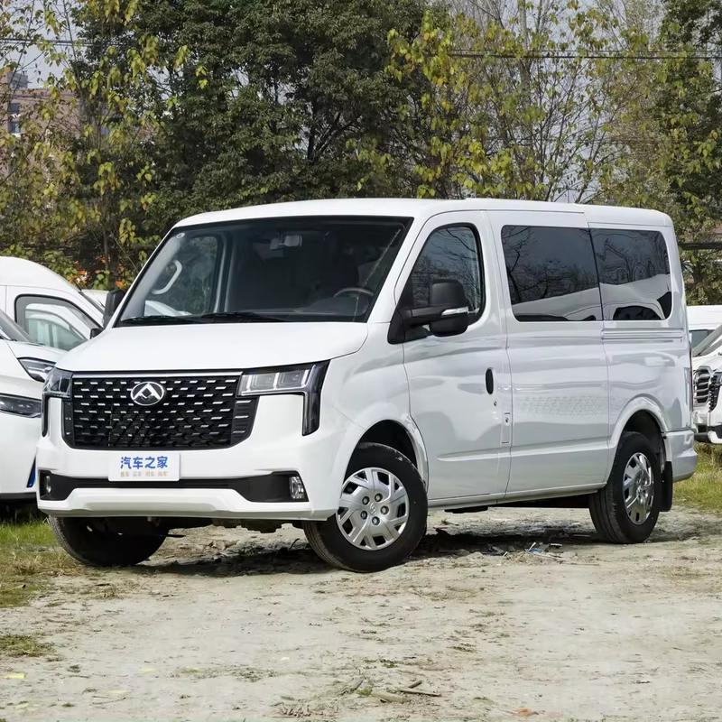 Großer Wert Maxus V80 Benzin-Benzin-Van mit LED-Scheinwerfer und 108KW Motorleistung