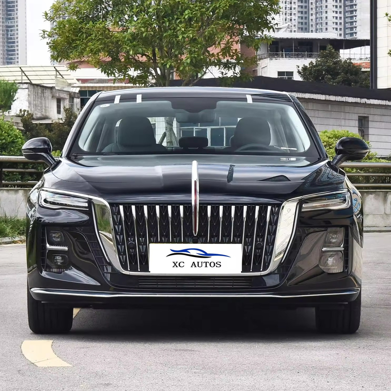 LED-Scheinwerfer Hongqi H5 2,0 t 3,0 t Automatisches Kraftstofffahrzeug für 8 Monate