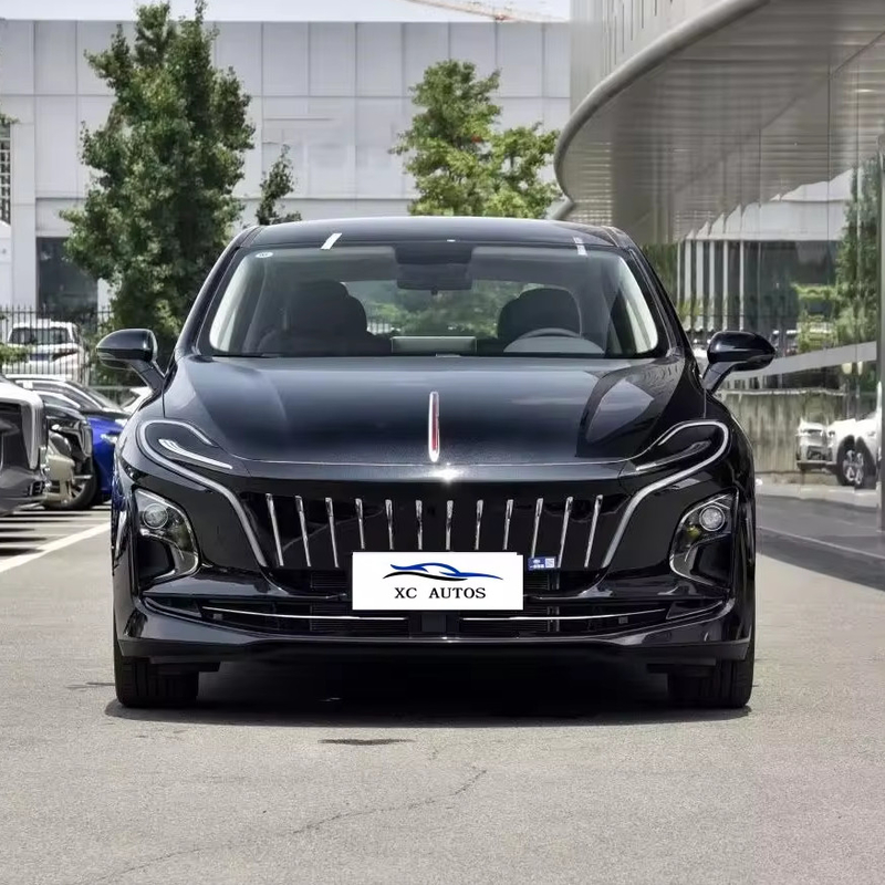 2023 Hongqi E-QM5 Pure Electric 5-Sitzer Schwarzer Farb 4-Türer 5-Sitzer für den russischen Markt