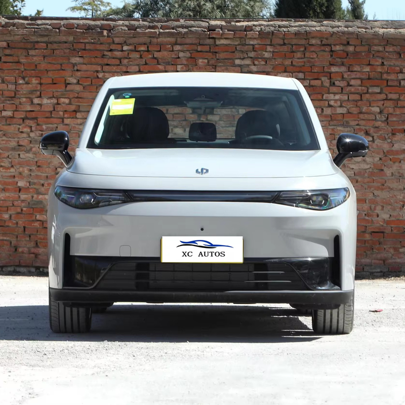 Leapmotor C01 2023 Modell 525 Komfort Hochgeschwindigkeits-EV-Auto mit Front 4 Rear 4 Radar