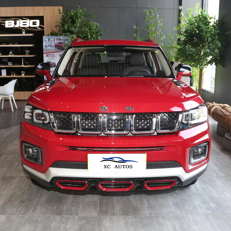 3000-3500 mm Radstand Elektrische Fahrersitzregelung Benzin-SUV-Auto für Peking Bj30