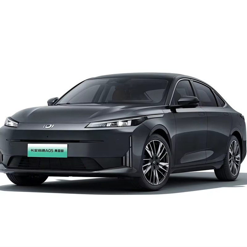 Changan Qiyuan A05 EV Limousine Hybrid-Auto Großartiger Wert und 5-Türer 5-Sitzer Karosserie Struktur