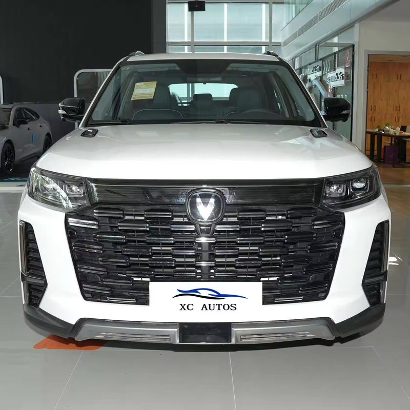 Erschwinglicher Changan CS95 Benzin-SUV mit 5 Türen 5 Sitzplätzen Gebrauchtwagen