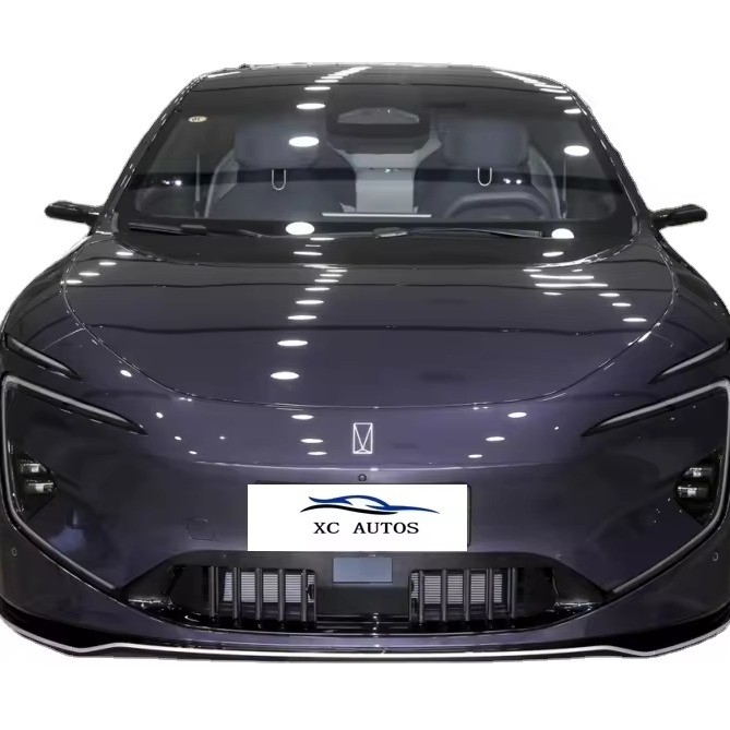 2024 700 Triple Laser Heckantrieb Luxus-Mittel- und Großwagen 4-Türer 5-Sitzer Karosserie Struktur