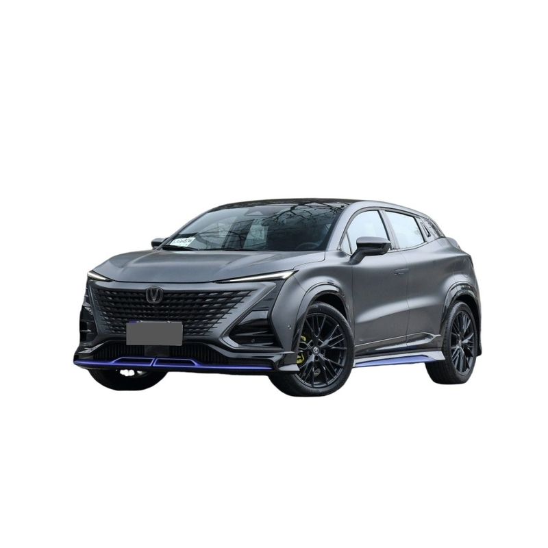 Changan Uni-t 2,0 t Gas Benzinwagen Kraftfahrzeug mit Led-Sitz und LED-Scheinwerfer