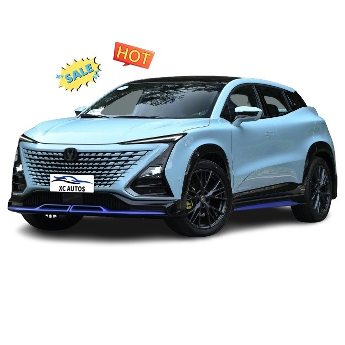 Changan UNI-T 1.5T Awd Benzin SUV Auto mit LED Scheinwerfer und Radstand 2500-3000mm