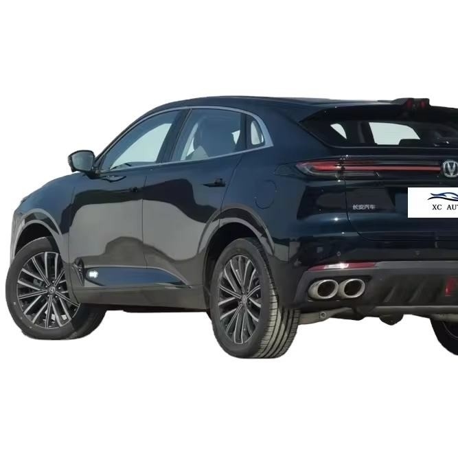 2023 Changan UNI-K Hybrid SUV Luxusmodell mit Panorama-Sonnendach und Benzinhandbuch