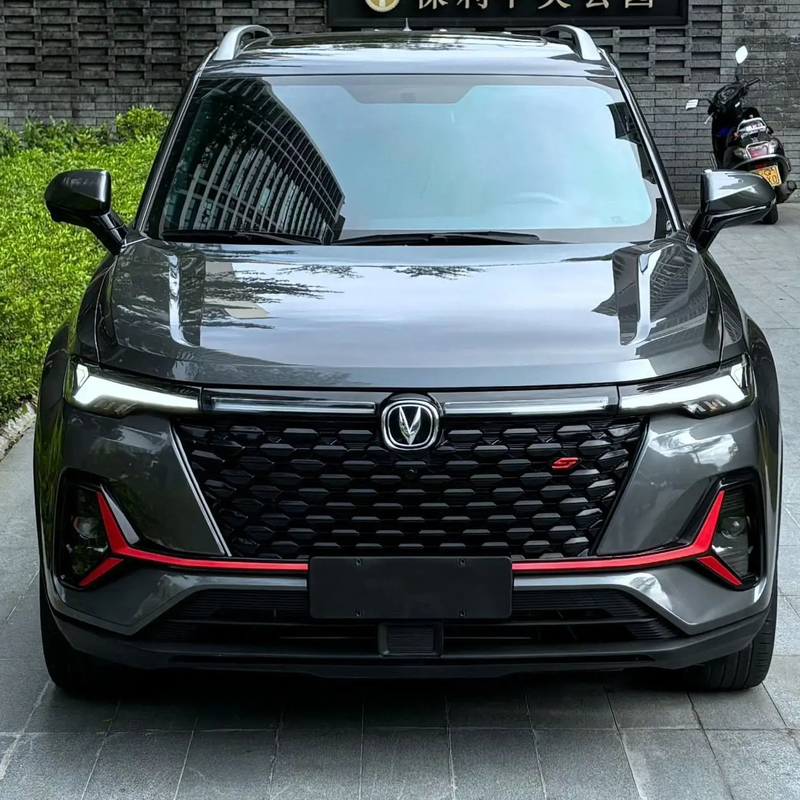 5 Türen 5 Sitze Benzinwagen Suv Changan CS35 Plus zum Verkauf ABS Ja Touchscreen Ja